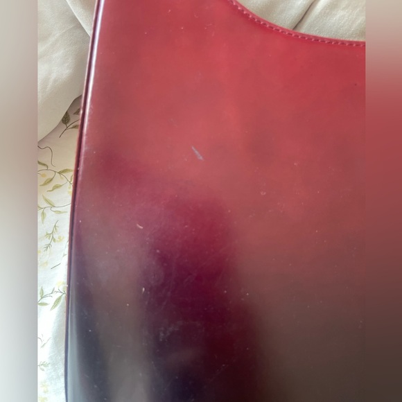 Salvatore Ferragamo Gancini Ombré Polished Leather Shoulder Bag - Picture 4 of 10